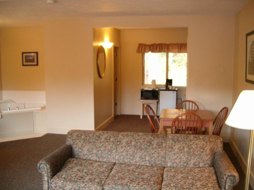 Attitash Motel & Suites Bartlett Δωμάτιο φωτογραφία